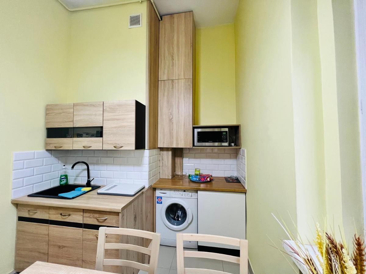 Wolnosci 21 Jelenia Gora Apartment Bagian luar foto