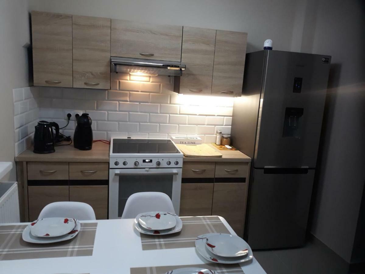 Wolnosci 21 Jelenia Gora Apartment Bagian luar foto